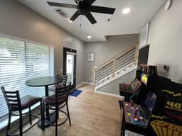 Walkable Benz Stadium+Gated+Private Rooftop+Private Garage