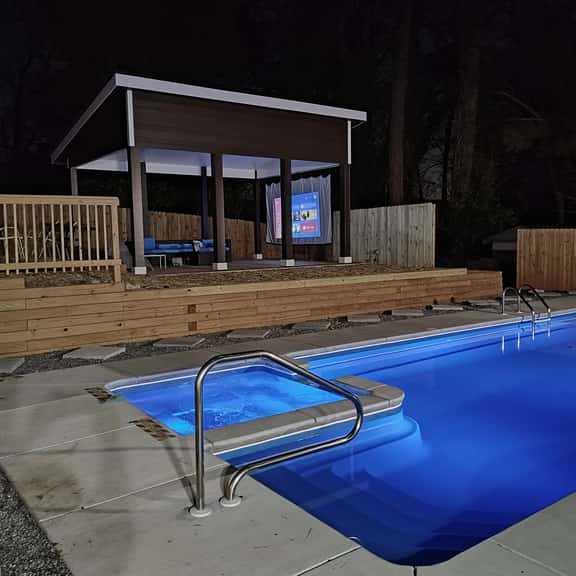The Silver Oasis - Image 1
