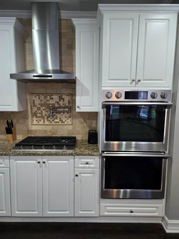 Near LakePoint! Spacious 3-Story Retreat
